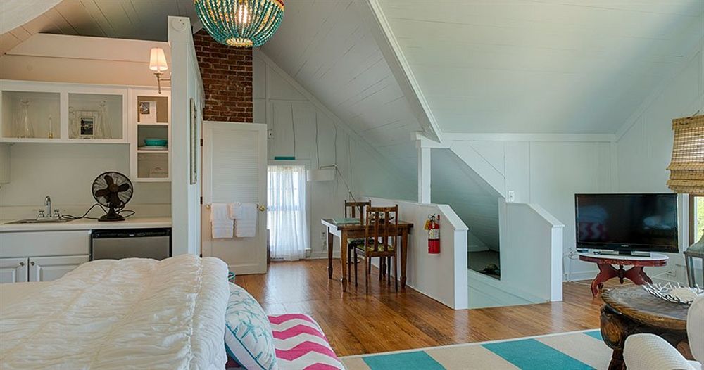 Surf Song Bed & Breakfast Tybee Island Exterior photo